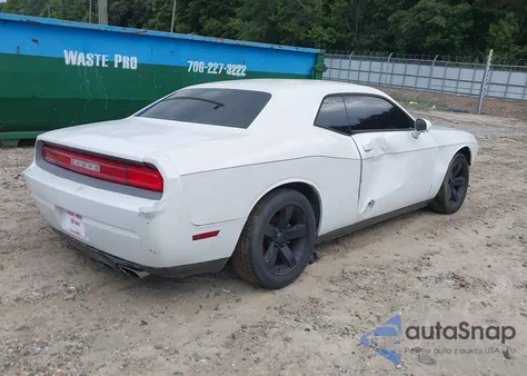 2013 Dodge Challenger Sxt из США, поврежденный, VIN 2C3CDYAG0DH607372